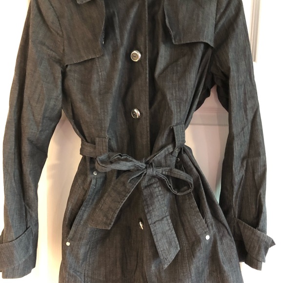 Calvin Klein Denim Trench Coat. Size M. - Picture 5 of 10